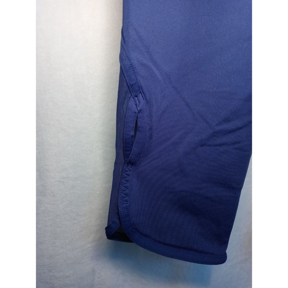 Lululemon Beat the Heat Crop Pants Hero Blue Navy Keyhole Mesh Zip Pocket Size 4 - Picture 3 of 11